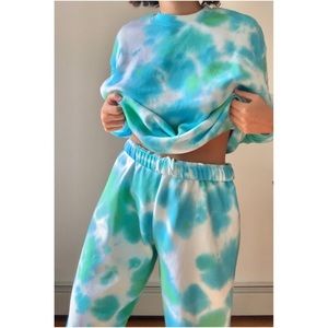 💖CUSTOM TIE DYE💖